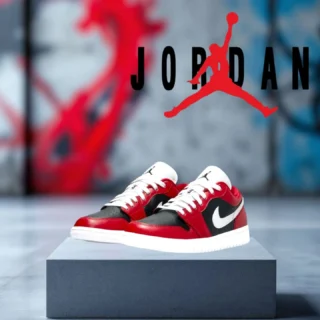 Instagram post from dianassecondhand. This post is in position 10.